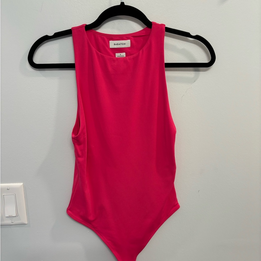 Aritzia Babaton Fuchsia bodysuit
